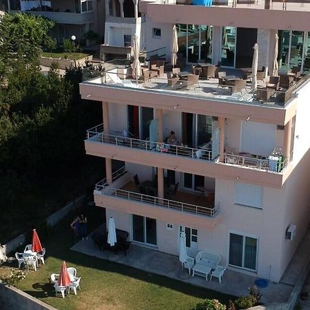 Отель Casa Hena Улцинь Экстерьер фото